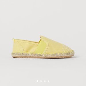 H&M yellow flats